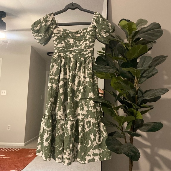 EUC Abercrombie & Fitch XSP The A&F Emerson Off-the-Shoulder Midi Dress - Picture 2 of 14